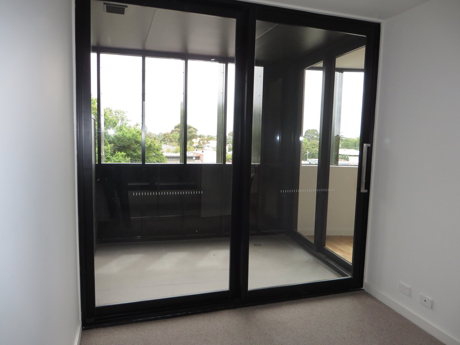 Gallery: 319/218 Bay Road
