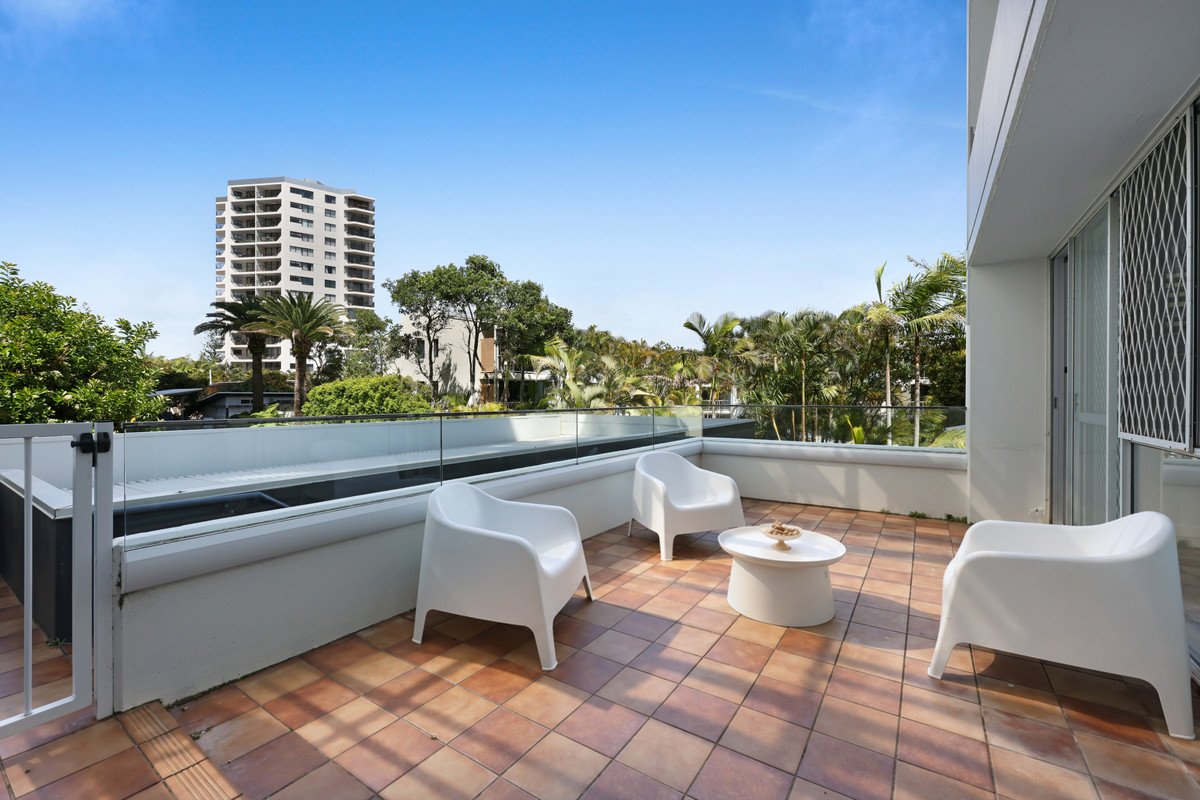 3/194-198 The Esplanade Burleigh Heads 22