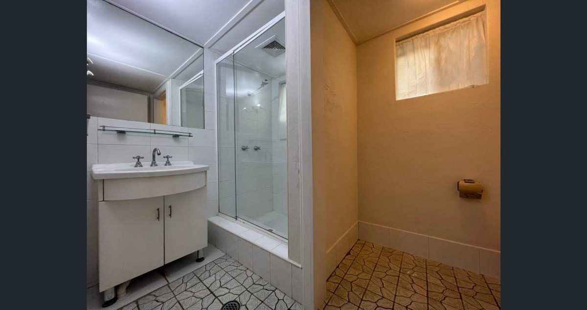 3/1947 Gold Coast Highway Burleigh Heads 6