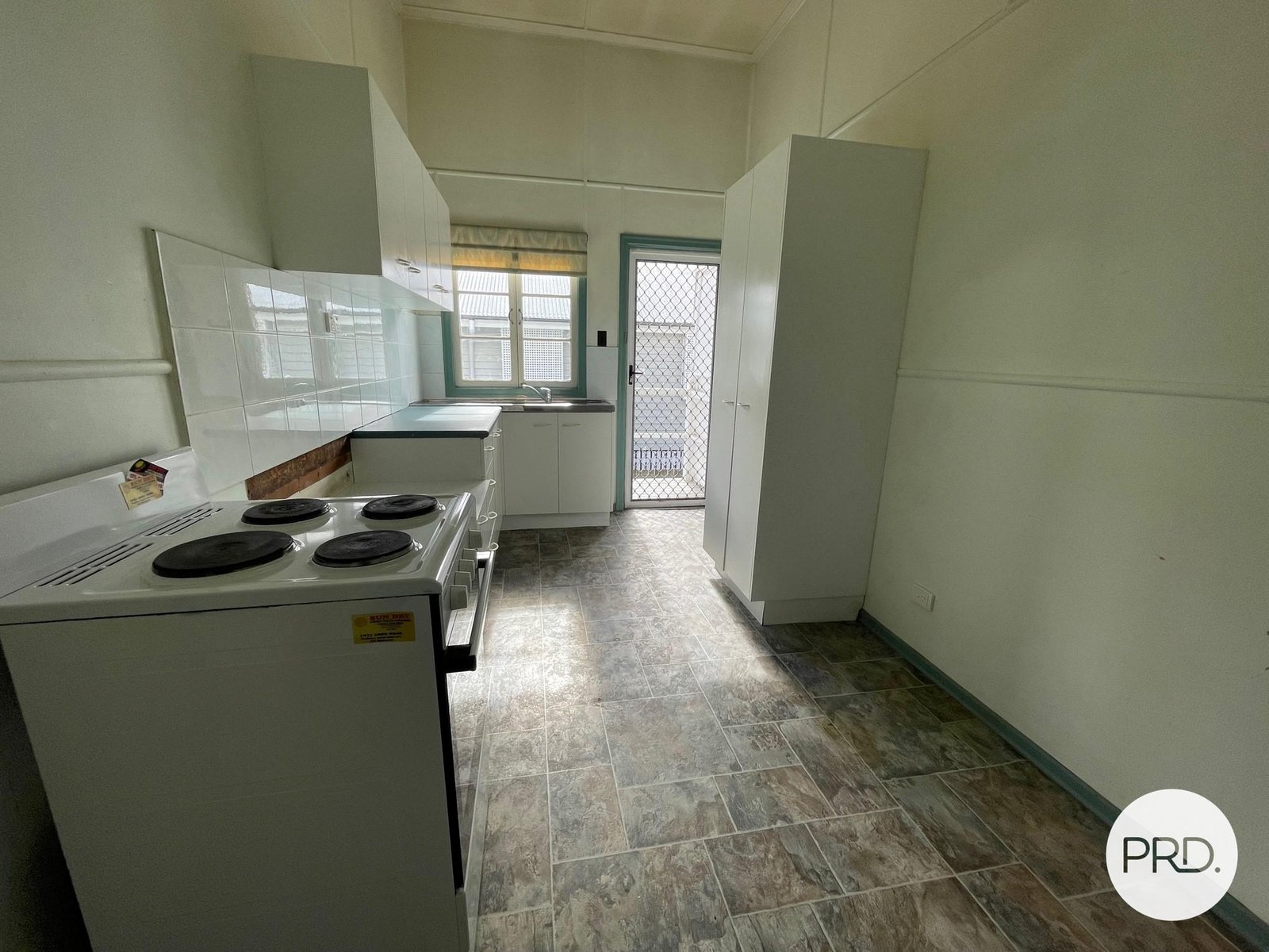 3/196 Bonney Avenue CLAYFIELD 2