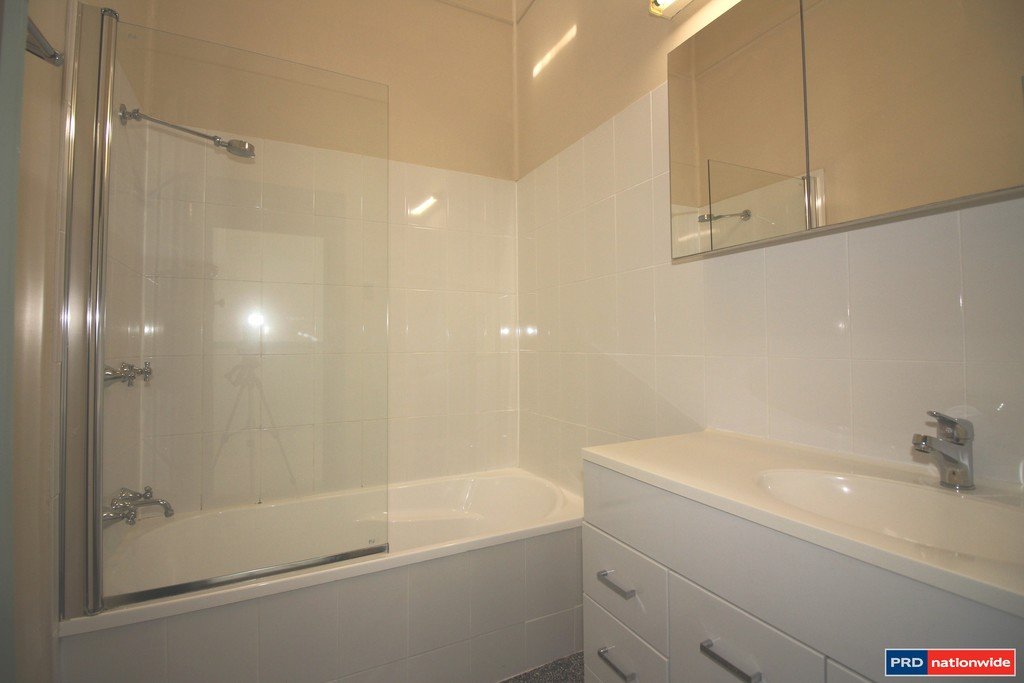 3/196 Bonney Avenue CLAYFIELD 2