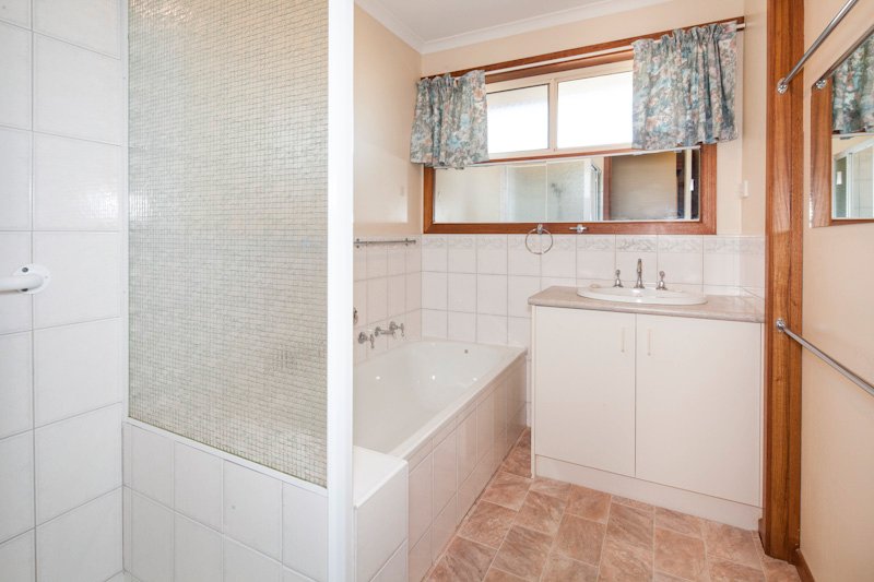 3/199 Yarrowee Street SEBASTOPOL 7