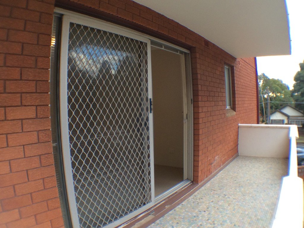 3/19A Martin Place MORTDALE 5