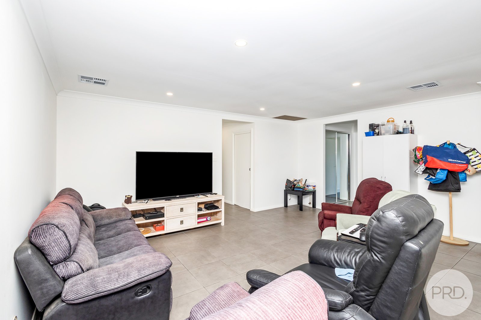 31A Broughton Circuit TANILBA BAY 6