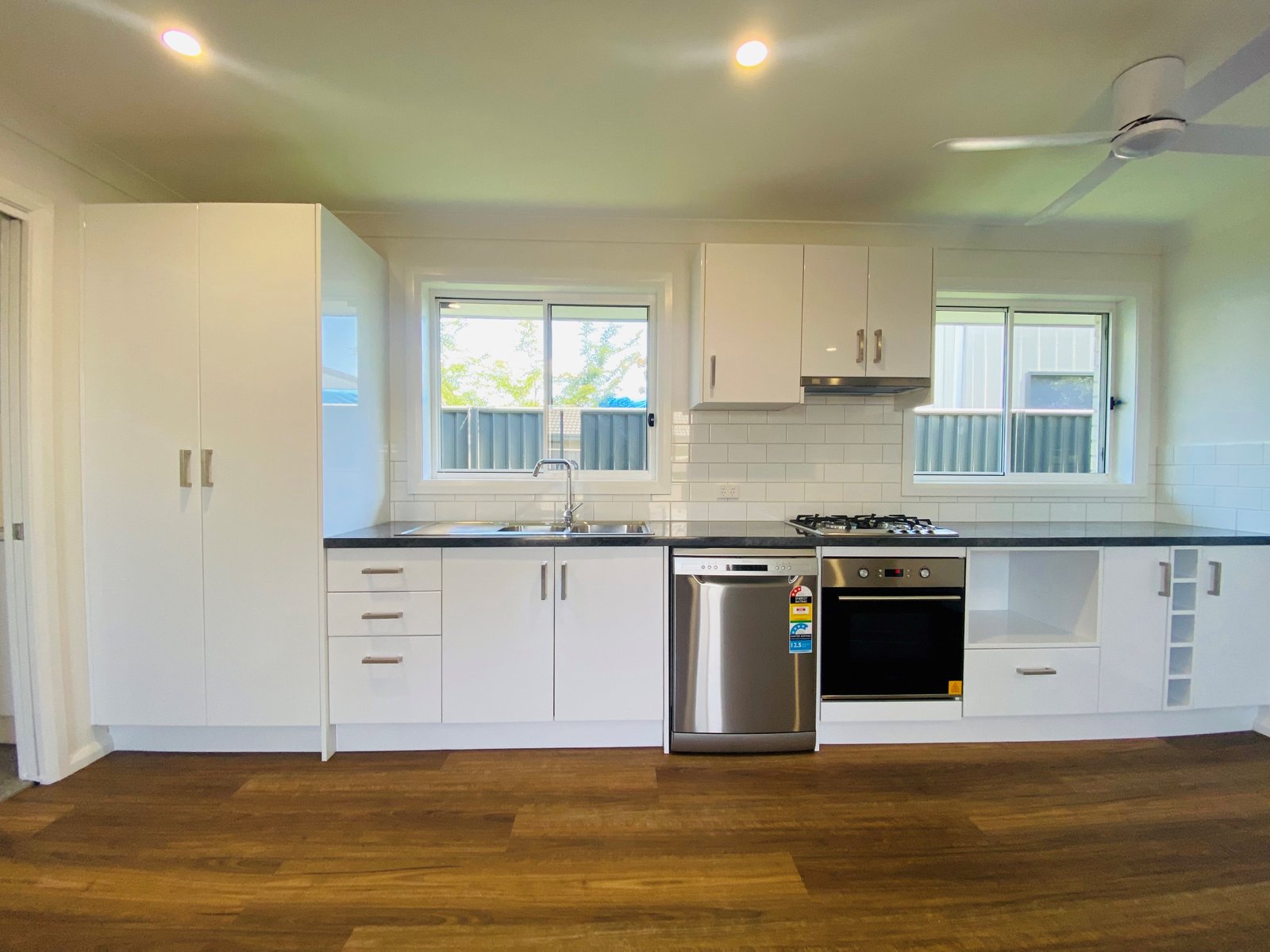 31a Carnegie Place TAMWORTH 2