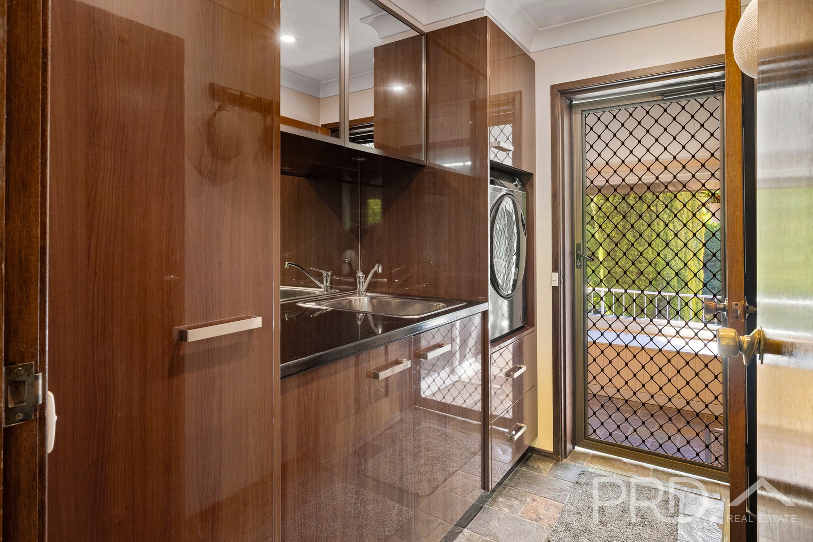 31A Clarke Street TUMUT 11