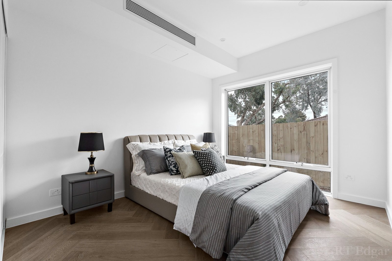 Real Estate and Property in 3/1A Florence Street, Glen Waverley, VIC