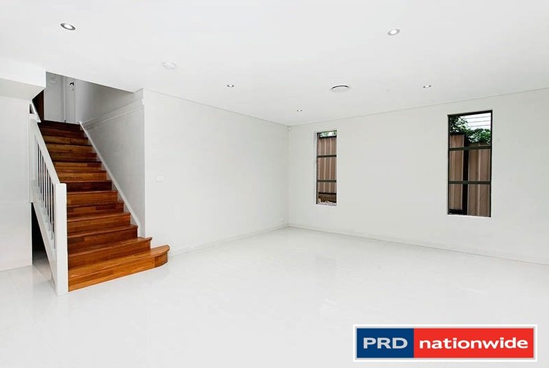 31A Hugh Avenue PEAKHURST 3