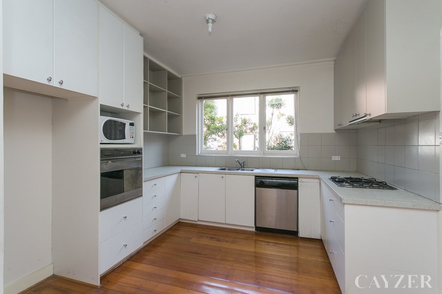 Gallery: 3/1A Lansdowne Road