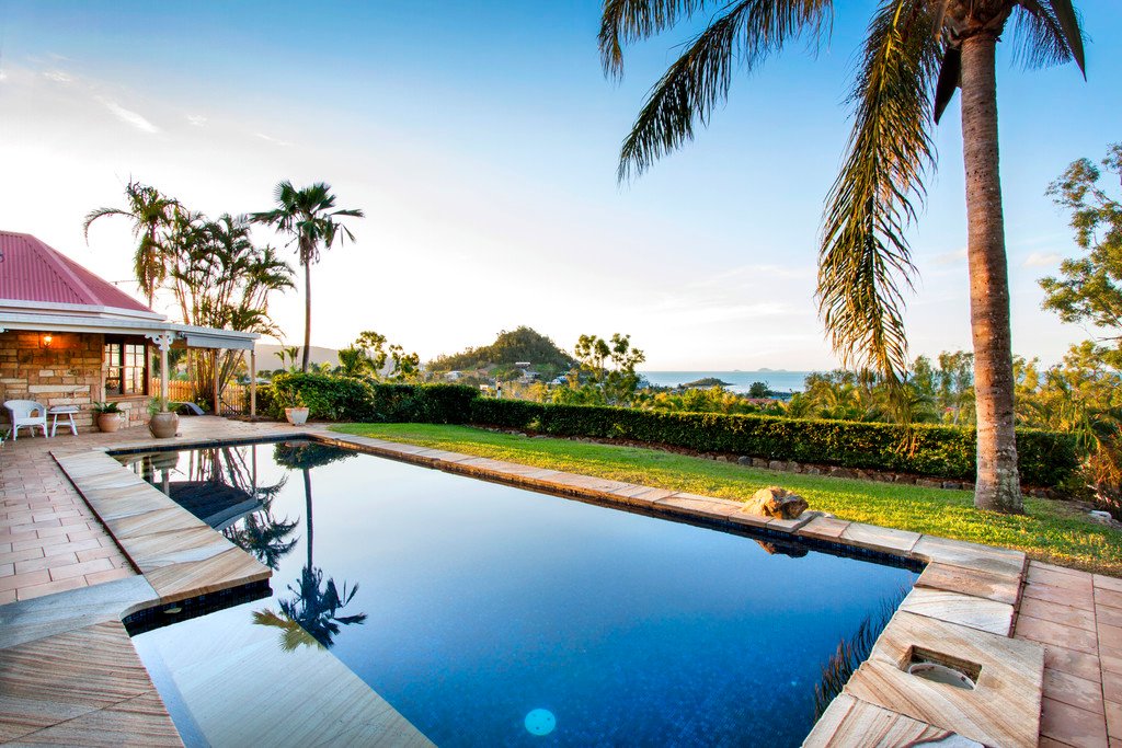 31a Manooka Drive CANNONVALE 1