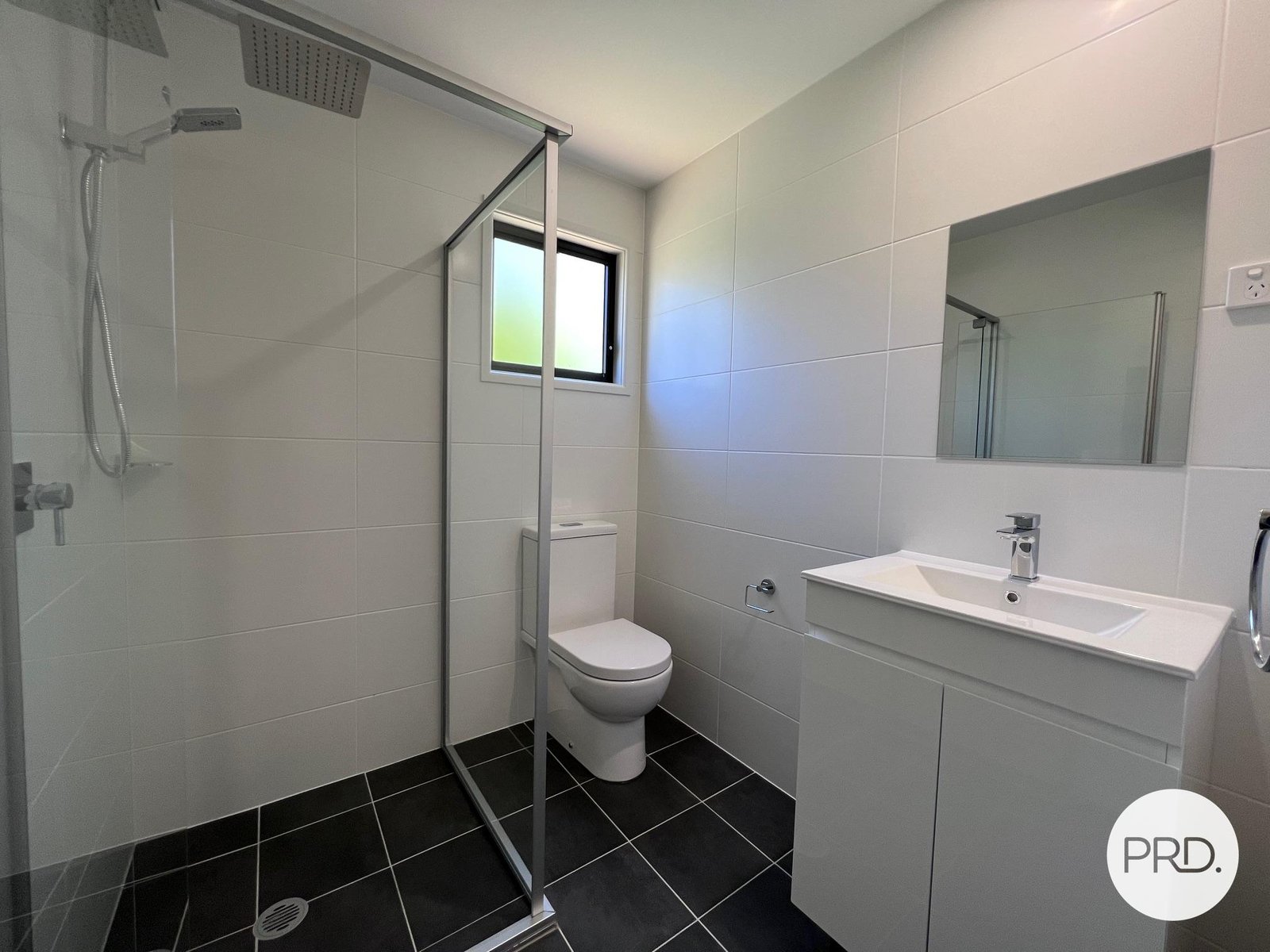 31A Northmore Crescent HIGGINS 8