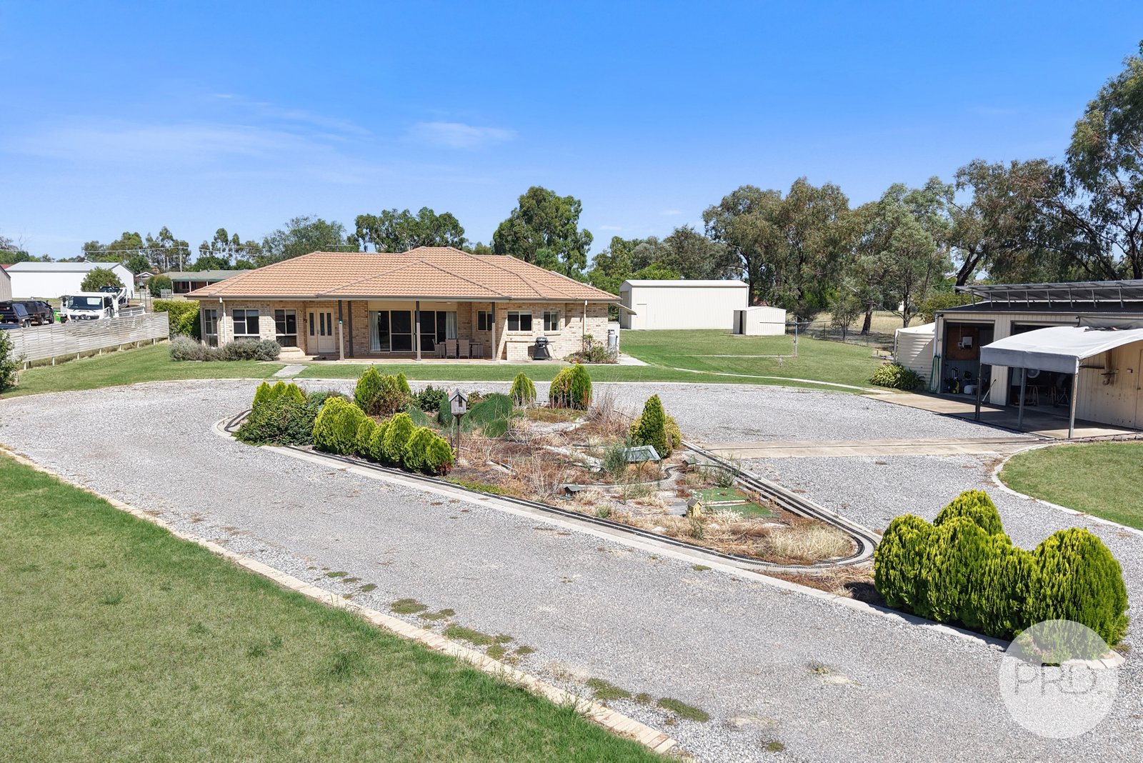 31A Pages Lane TAMWORTH 4