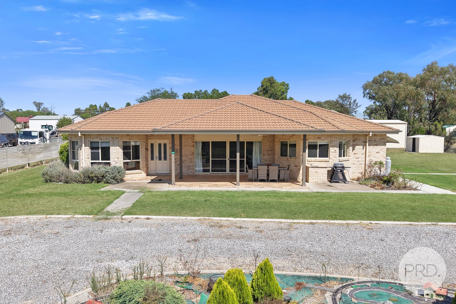 31A Pages Lane TAMWORTH 5