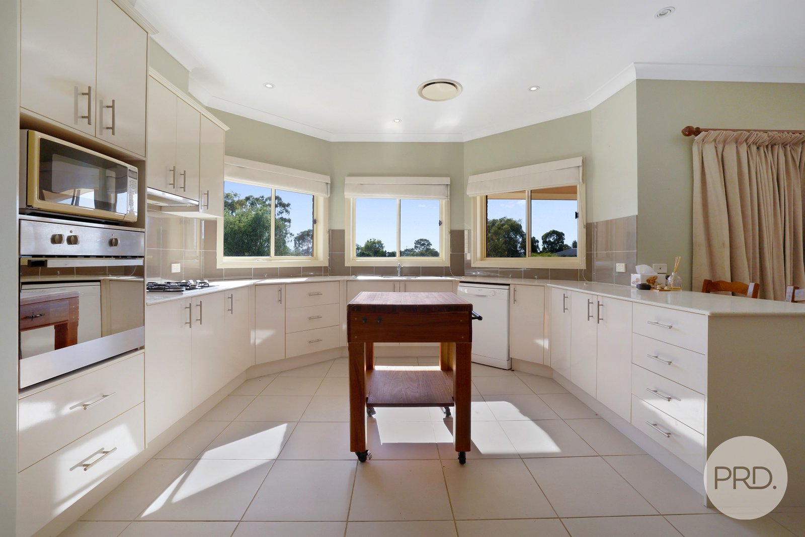 31A Pages Lane TAMWORTH 17