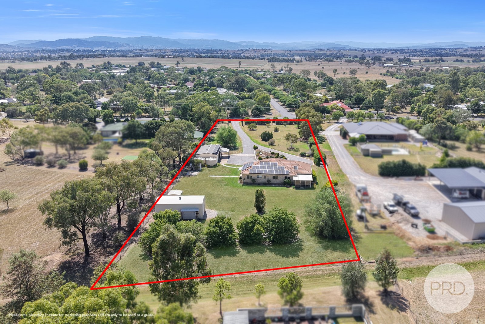 31A Pages Lane TAMWORTH 33