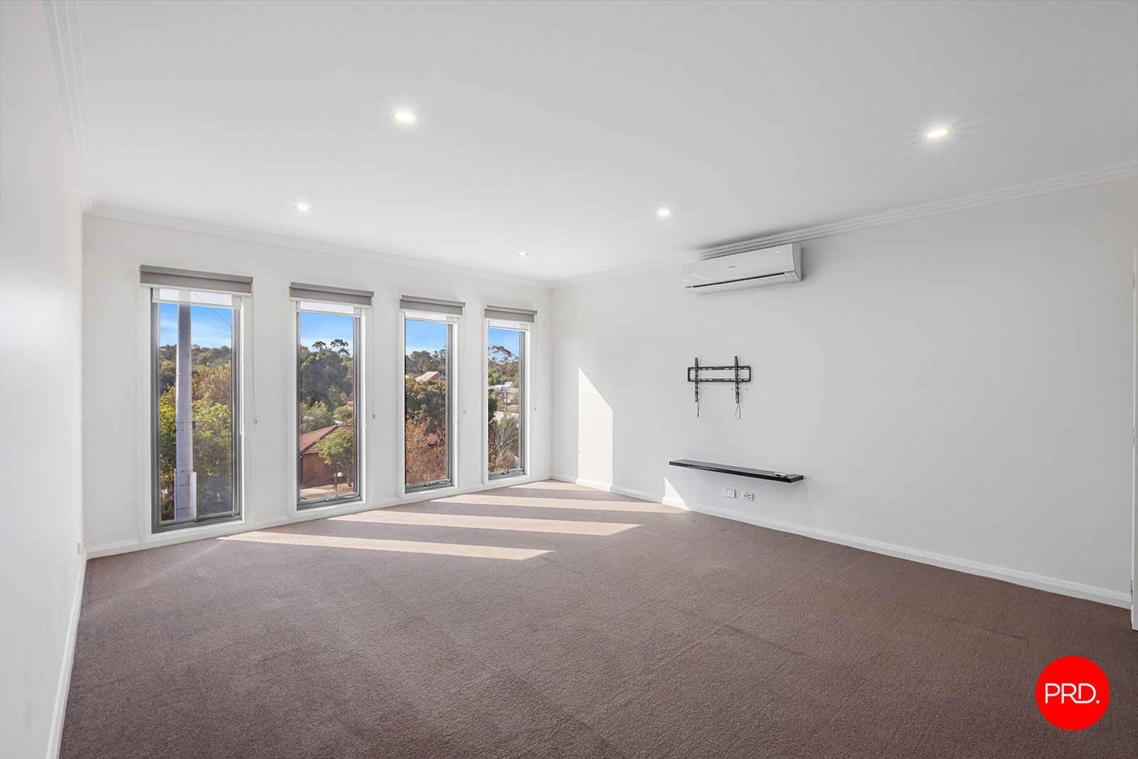 31A Pallett Street GOLDEN SQUARE 8