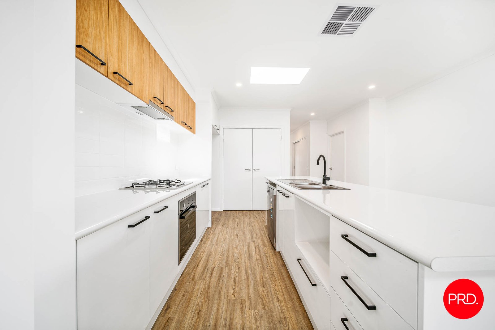 31A Rose Street LONG GULLY 3