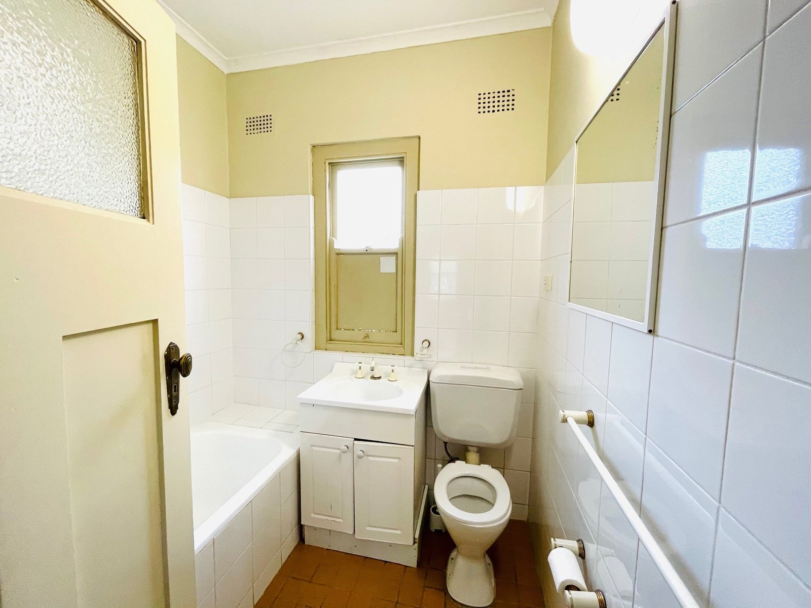3/1A Short Street CARLTON 5