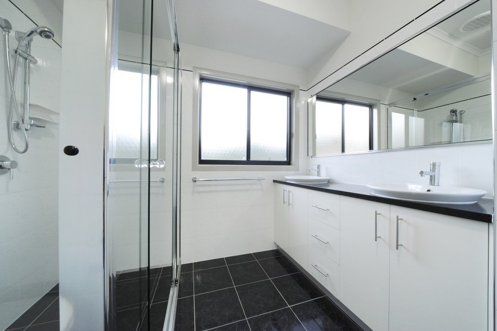 31B Kingfisher Tce  JUBILEE POCKET 7