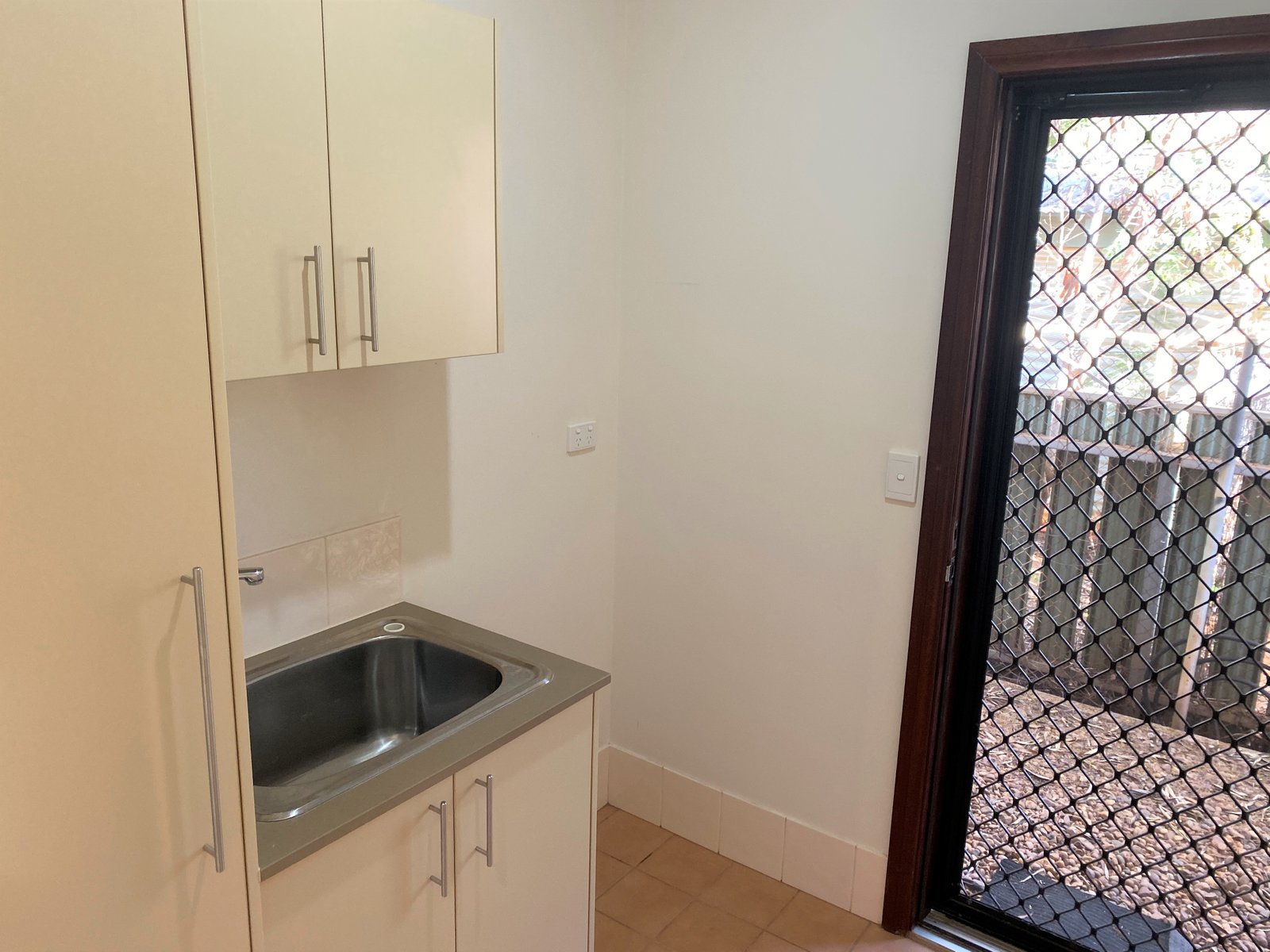 31B Louis Street BROOME 8