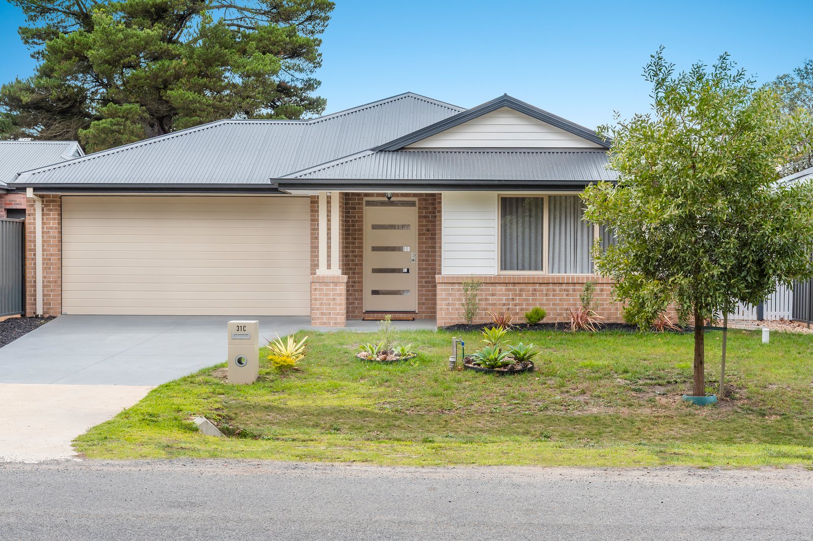 Real Estate and Property in 31C Corinella Road, Woodend, VIC