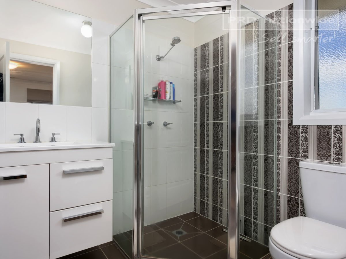 3/2-3 Larra Place BOURKELANDS 8