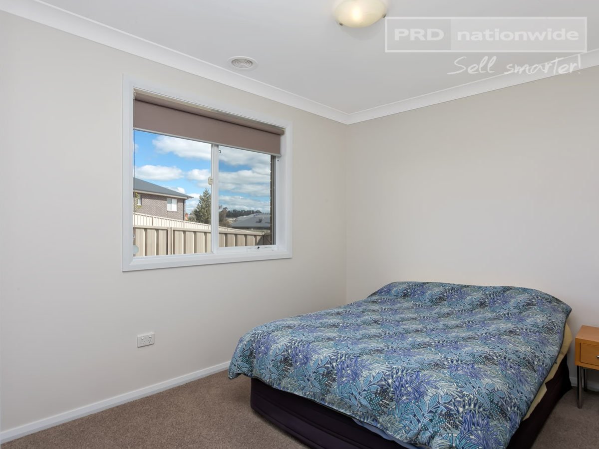 3/2-3 Larra Place BOURKELANDS 10