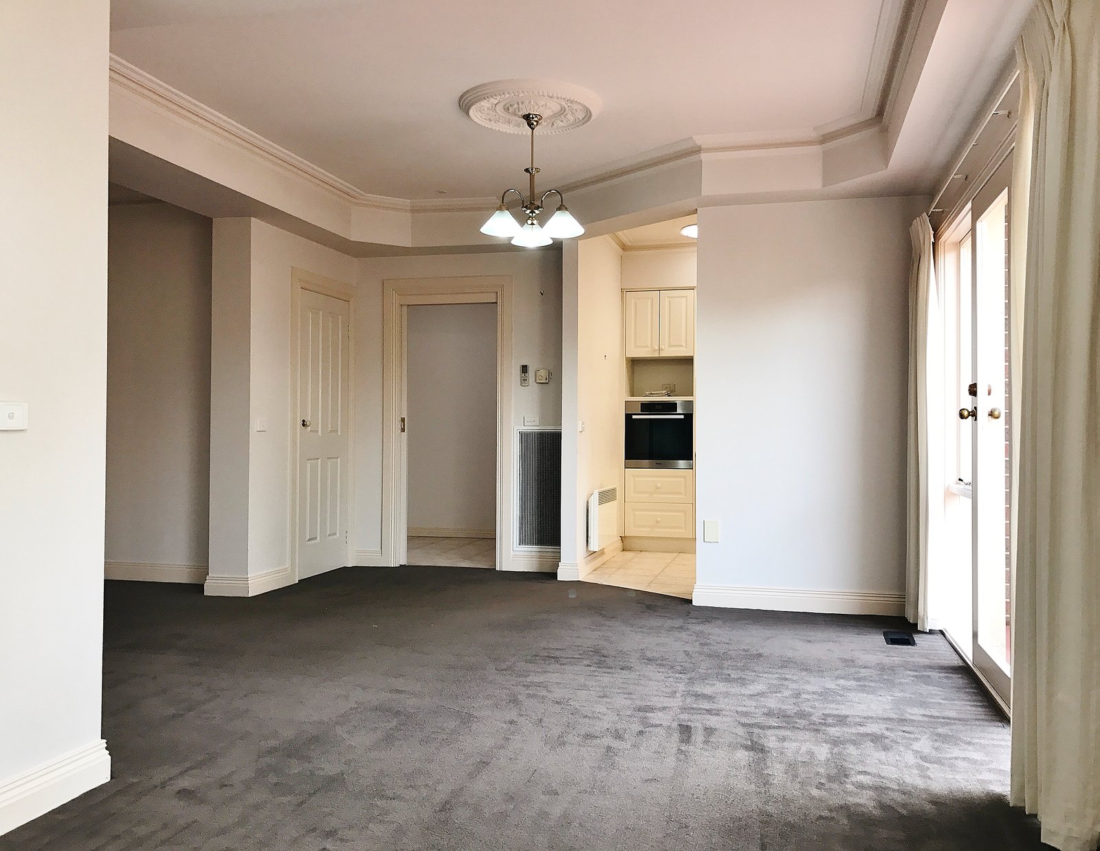 Gallery: 3/2-4 Dunsterville Street