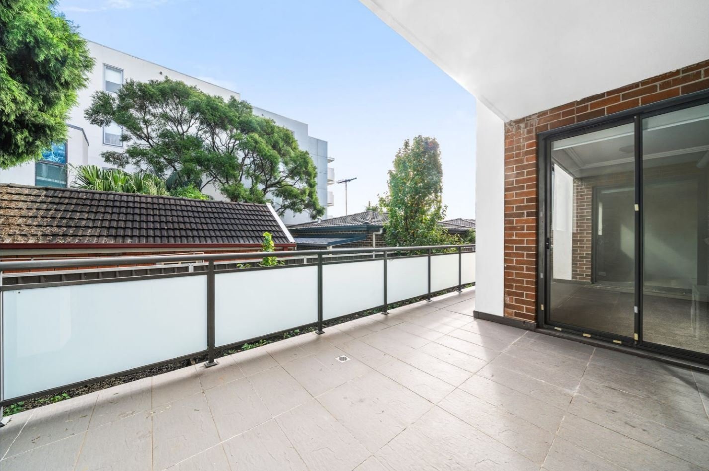 3/2-4 Hampden Street BEVERLY HILLS 6