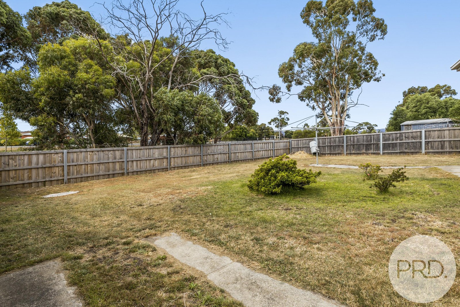 32 Albion Road BRIDGEWATER 12