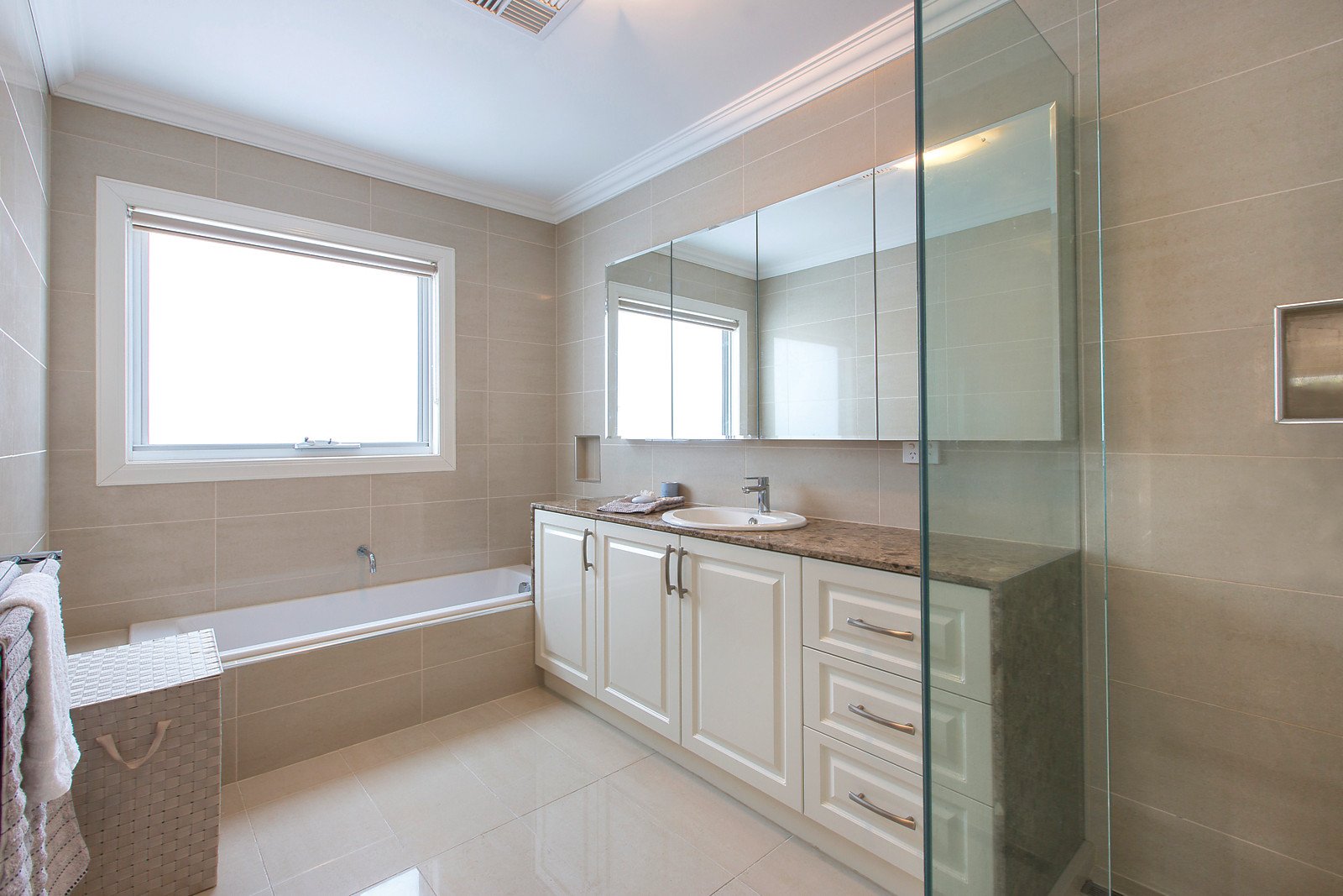 32 Alexandra Avenue, Canterbury, VIC