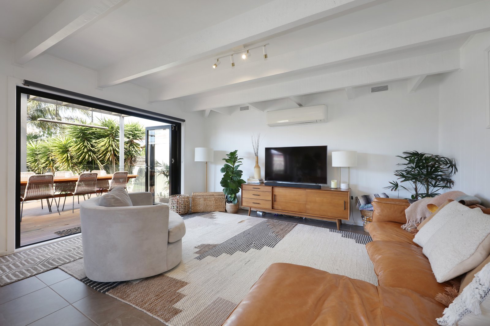 Gallery: 32 Almurta Road