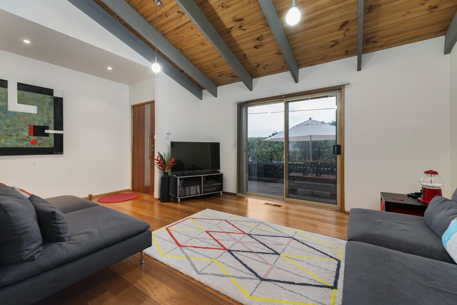Gallery: 32 Aloomba Street