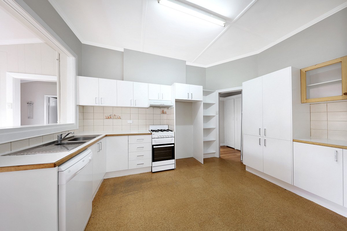 Gallery: 32 Amelia Street