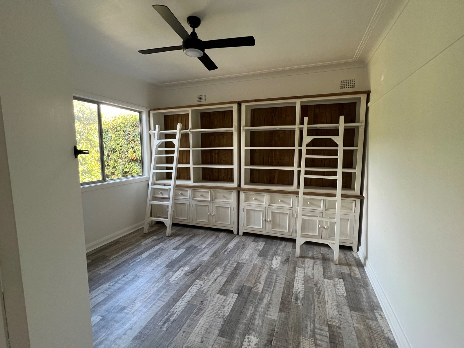 32 Anthony Road TAMWORTH 6