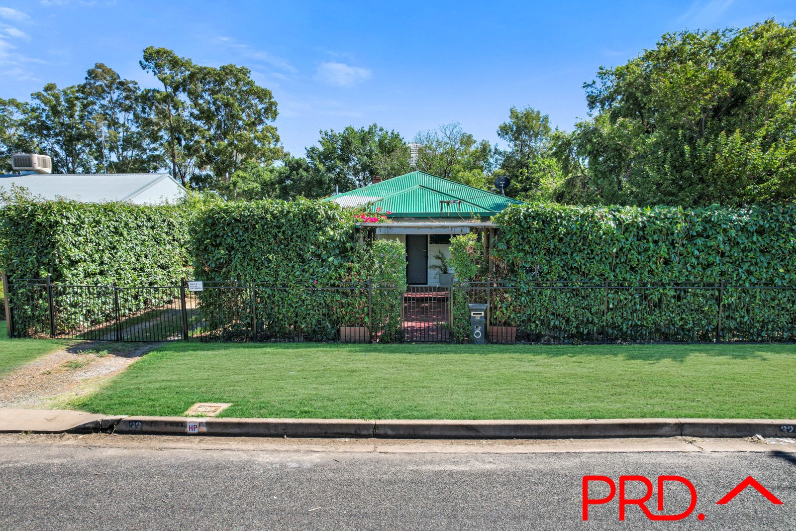 32 Anthony Road, TAMWORTH NSW 2340