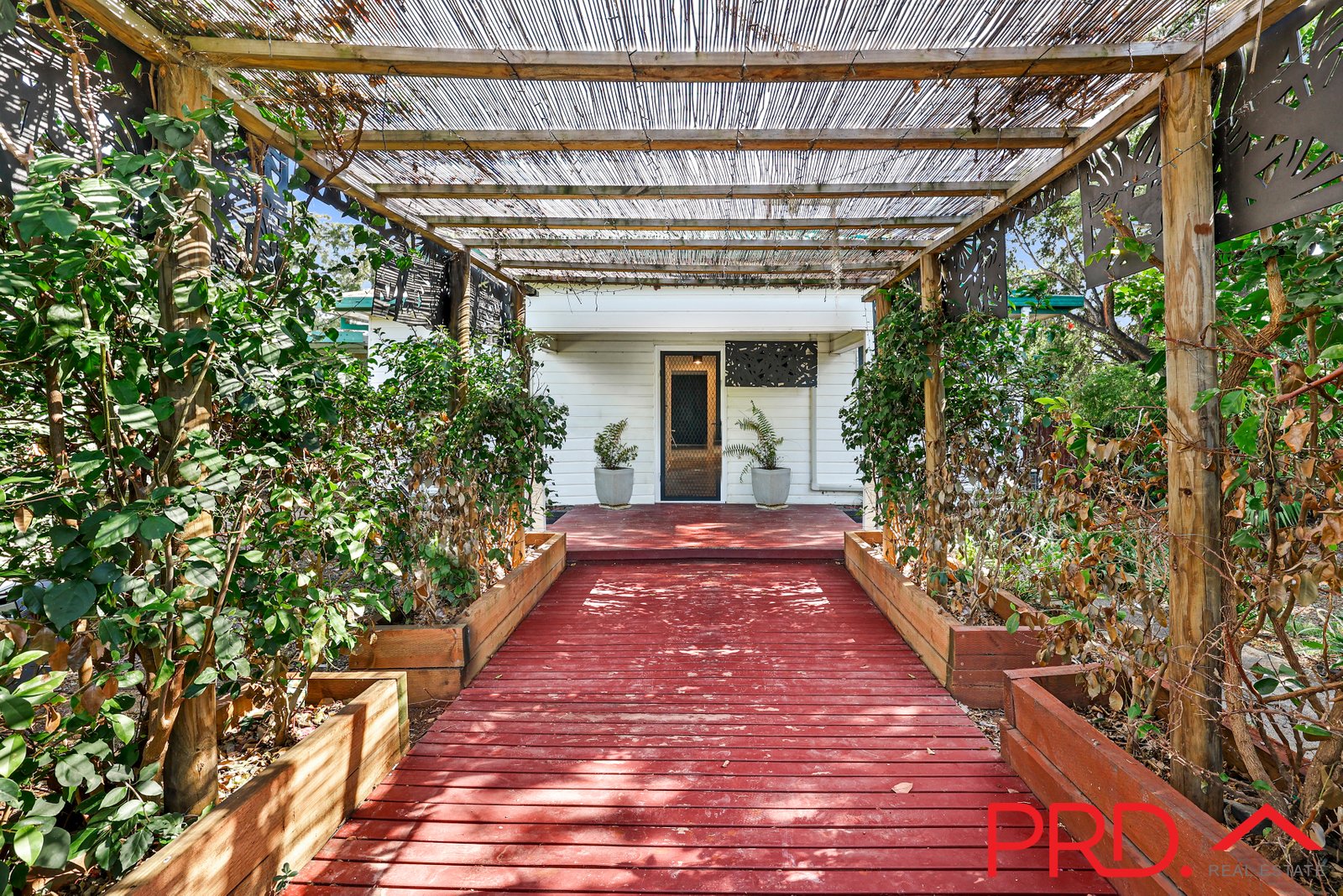 32 Anthony Road TAMWORTH 4