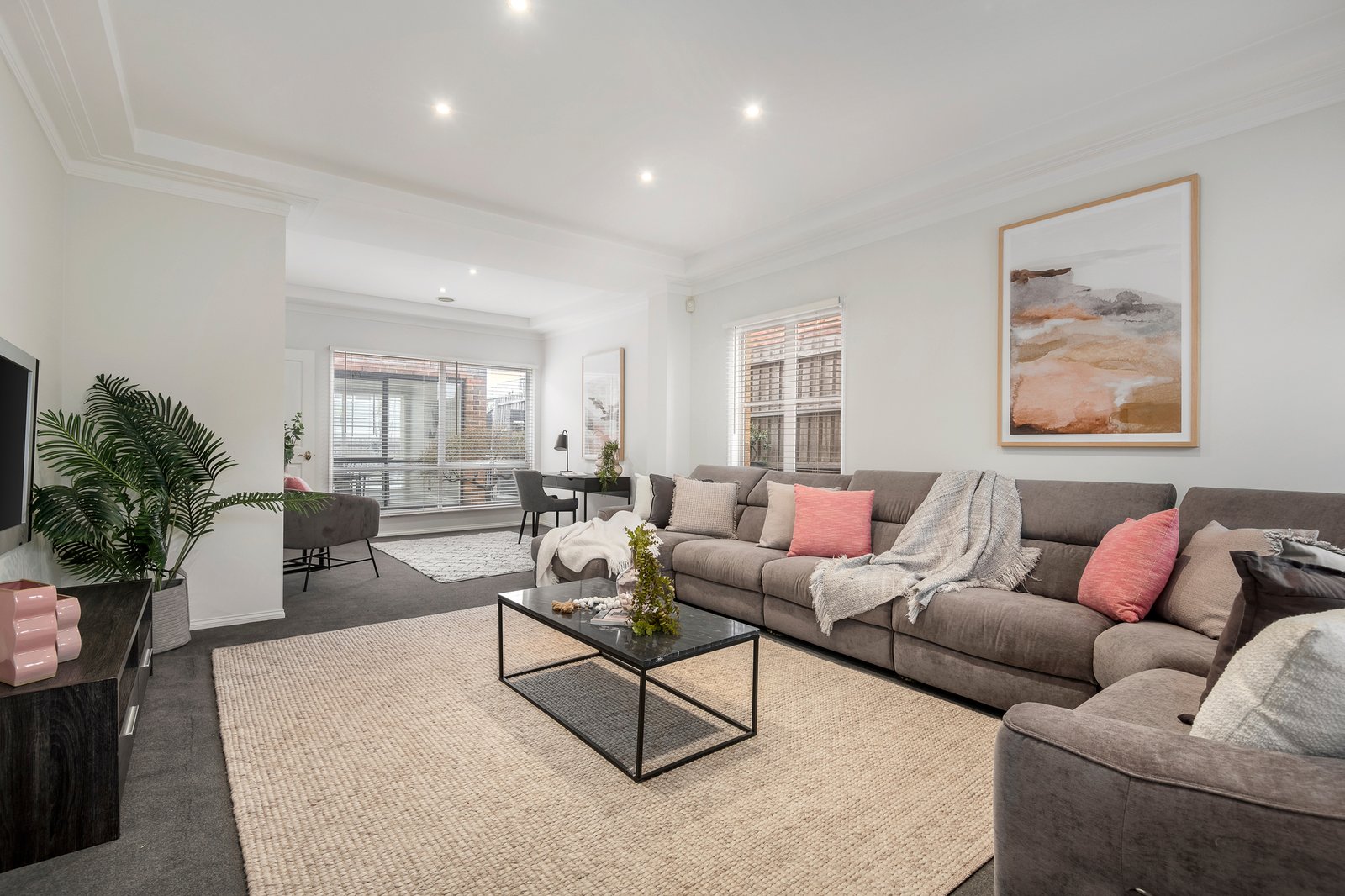 Gallery: 32 Apex Avenue