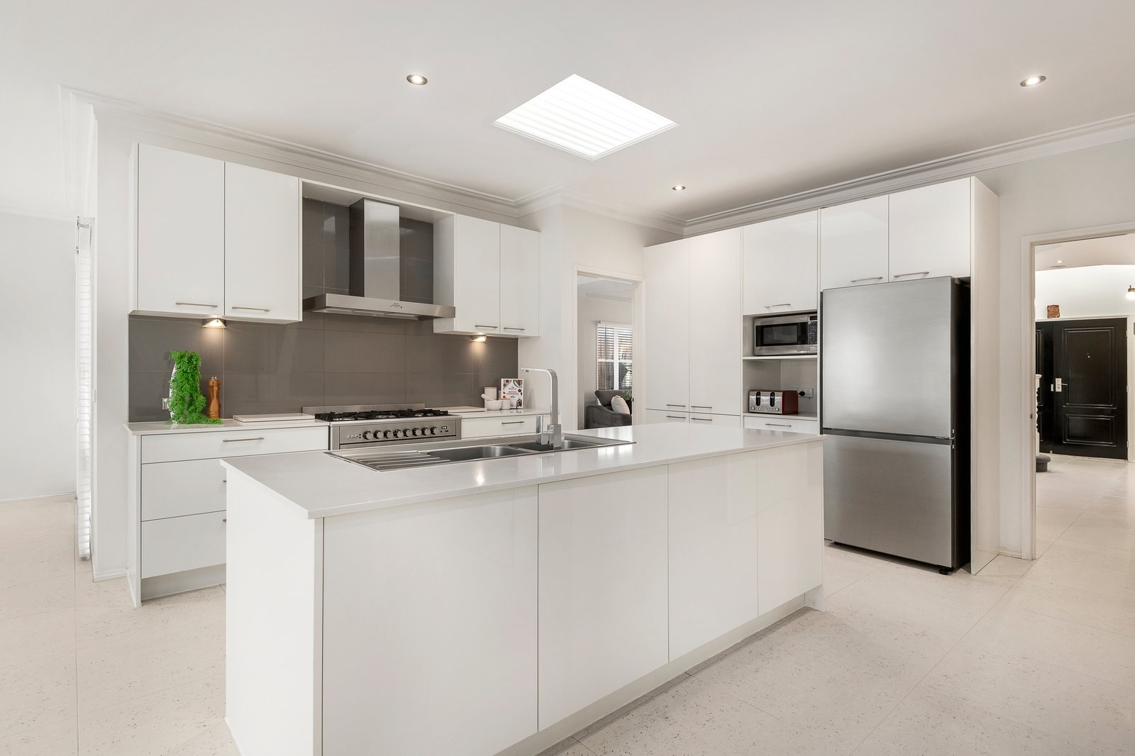 Gallery: 32 Apex Avenue