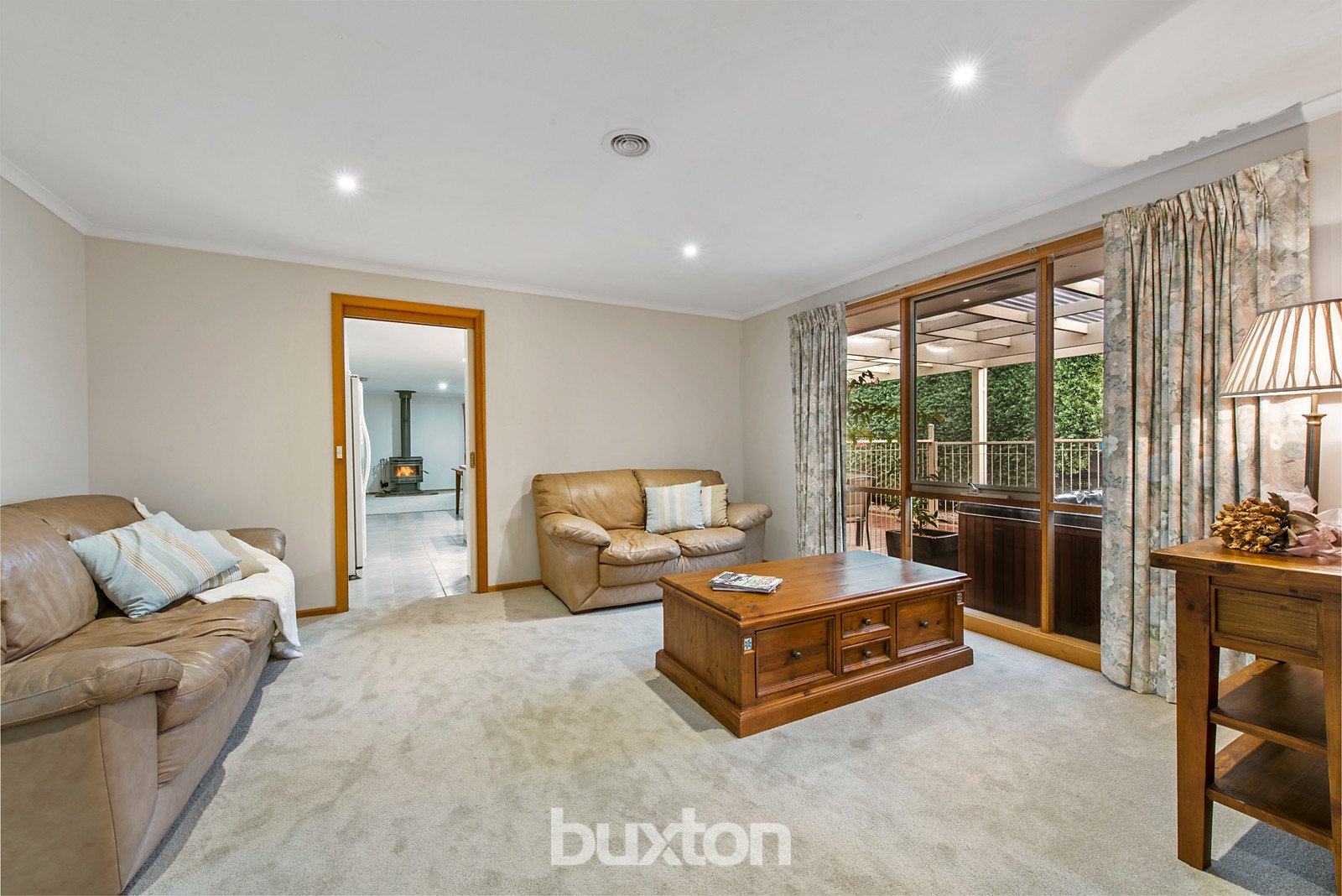 Gallery: 32 Armistan Crescent