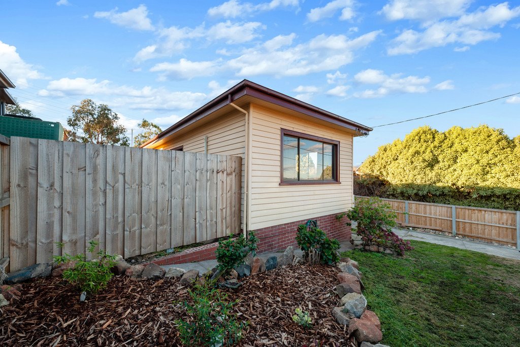 32 Ash Street LUTANA 15