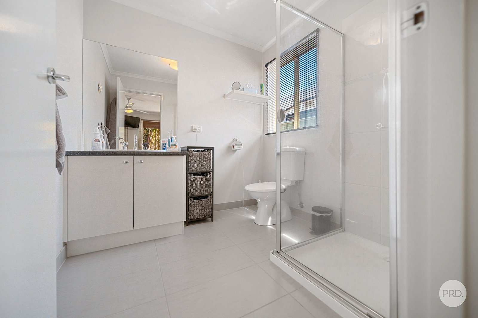 32 Athena Way STRATHFIELDSAYE 7