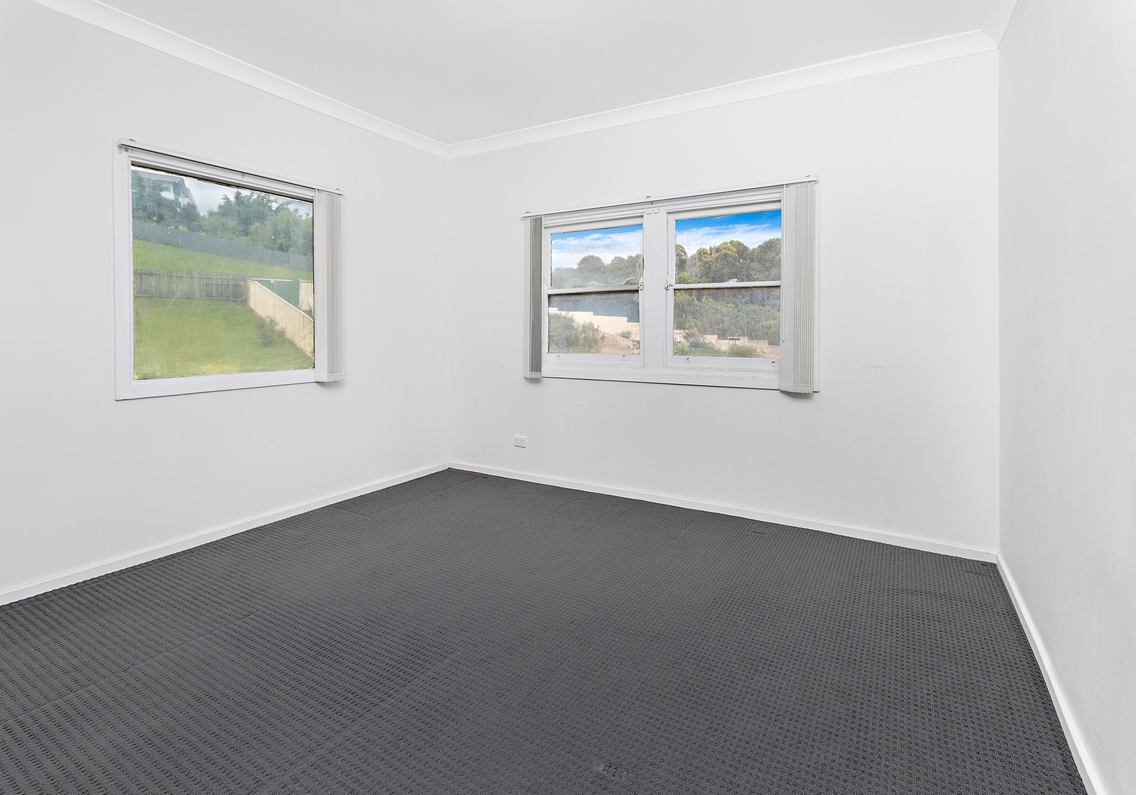 32 Auburn Parade CRINGILA 5