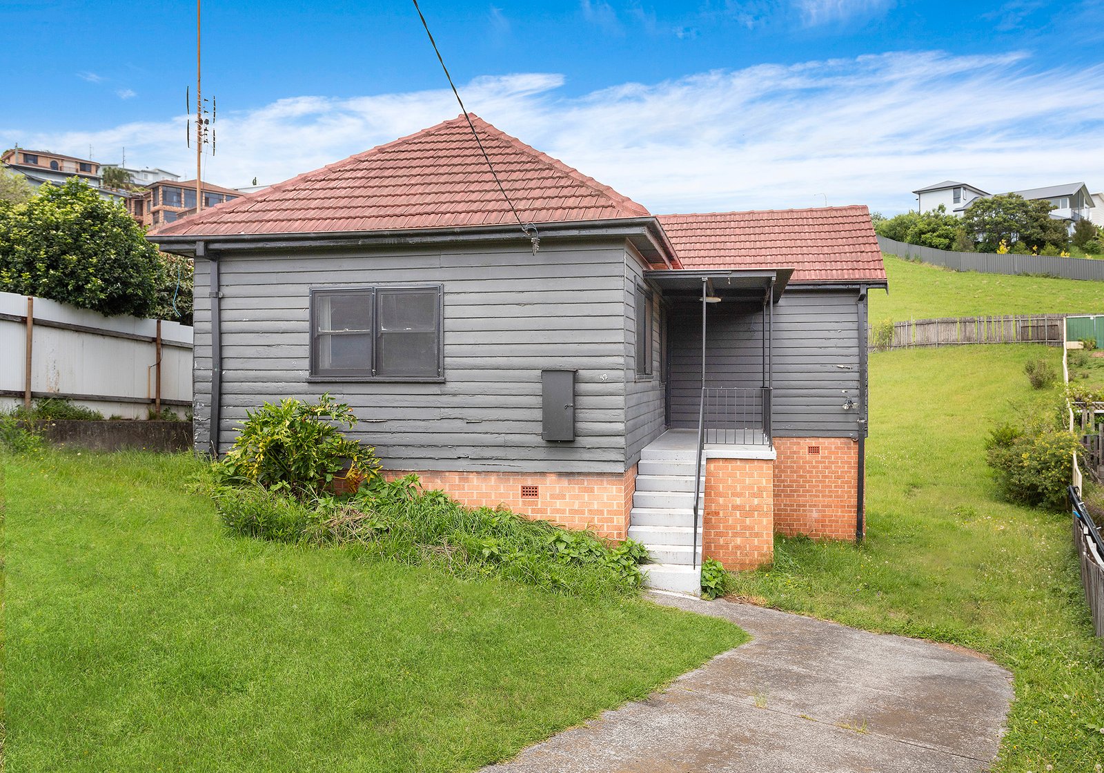 32 Auburn Parade CRINGILA 1
