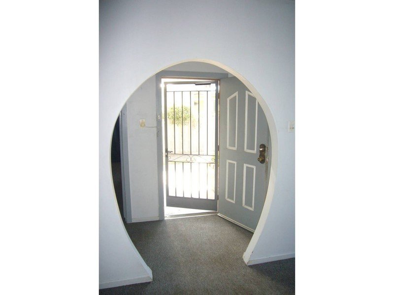 Gallery: 32 Austin Crescent West
