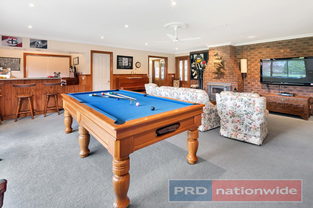 32 Ballantyne Lane YENDON 6