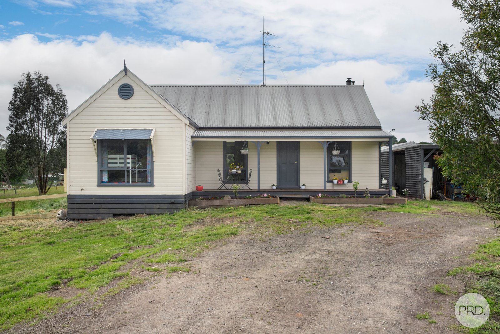 32 Banksia Court LINTON 1