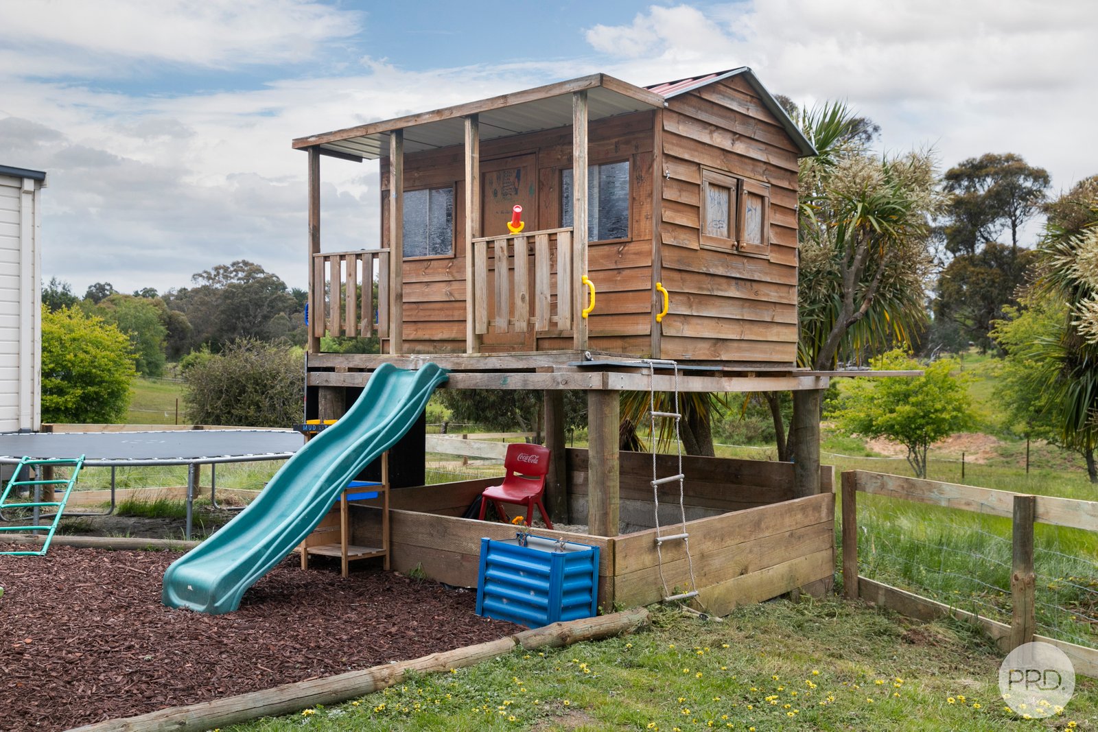 32 Banksia Court LINTON 17