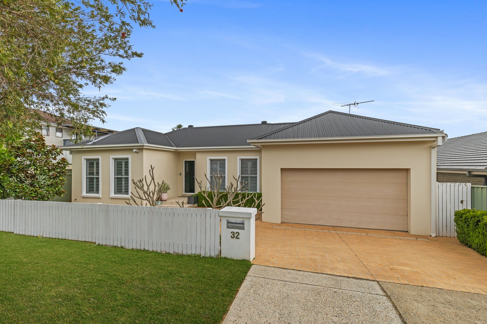 32 Bannerman Street MORTDALE 1