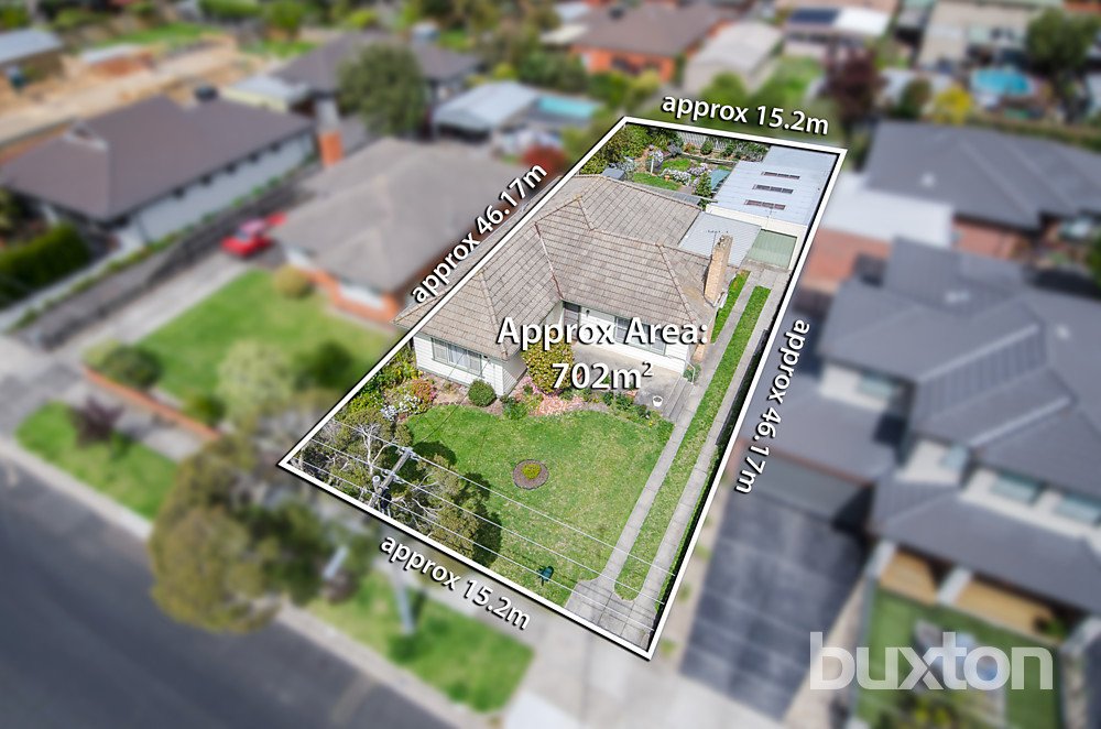 32 Barrington Street, Bentleigh East